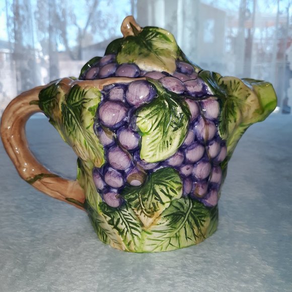 World Bataraasing Other - Grape Teapot Server Great Christmas Gift